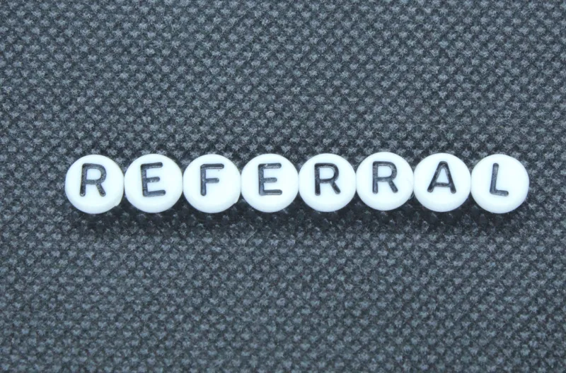 GA4如何查看referral url报告 GA4如何查看referral url报告